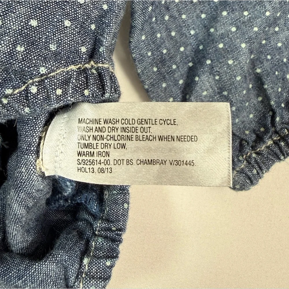 BABY GAP Chambray Polka Dot Romper Button Front Long Sleeve Bodysuit‎ Size 3-6M
